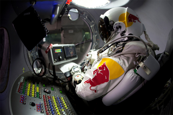 Felix Baumgartners Red Bull Stratos Projekt - (c) felixbaumgartner.com